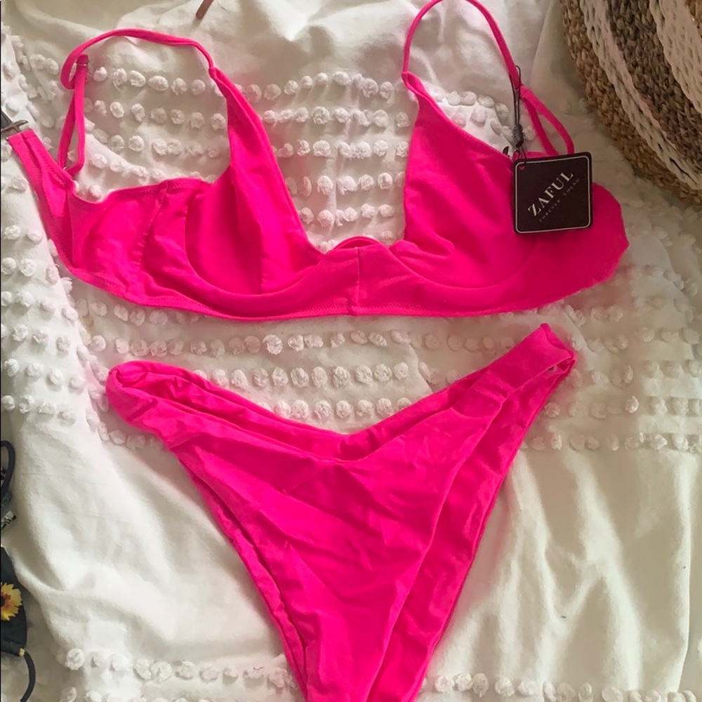 Neon pink bikini set
